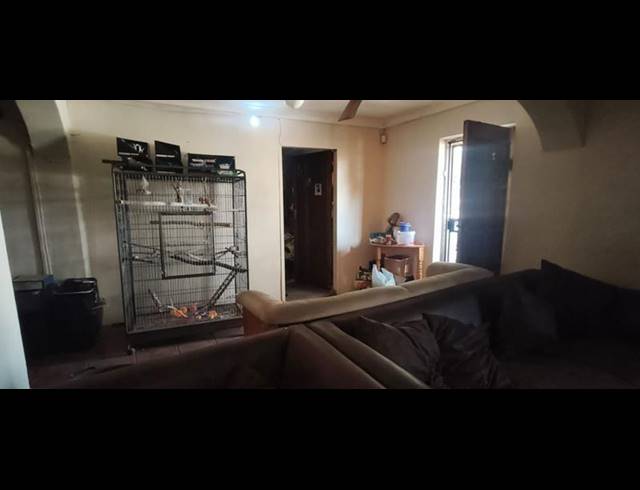 4 BEDROOM HOUSE FOR SALE IN DASPOORT